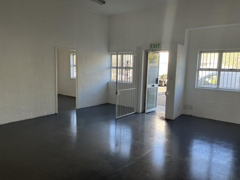 To Let commercial Property for Rent in Montague Gardens Western Cape